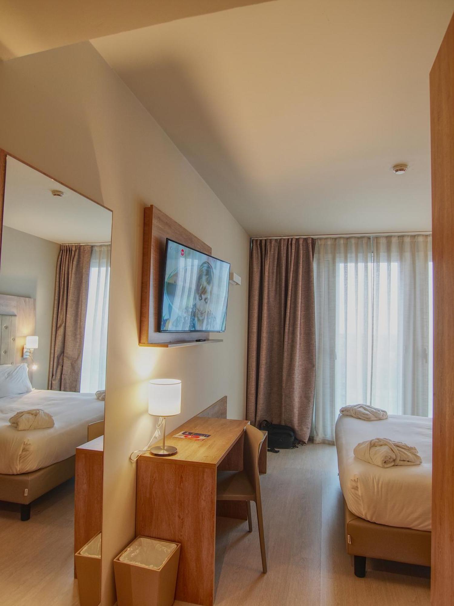 Tower Hotel Malpensa Busto Arsizio Ngoại thất bức ảnh